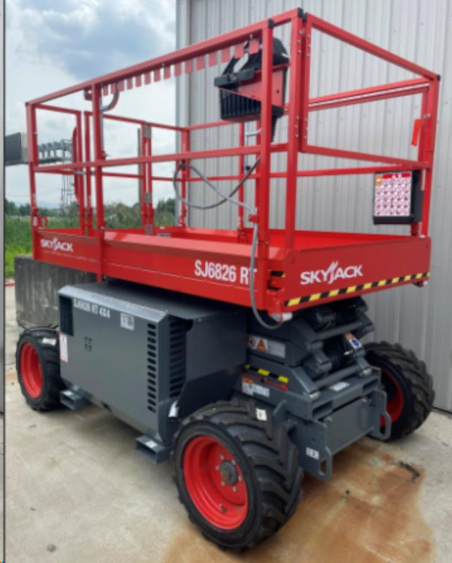 Rental store for LIFT, SCISSOR 26-27 ROUGH TERRAIN in Novato CA